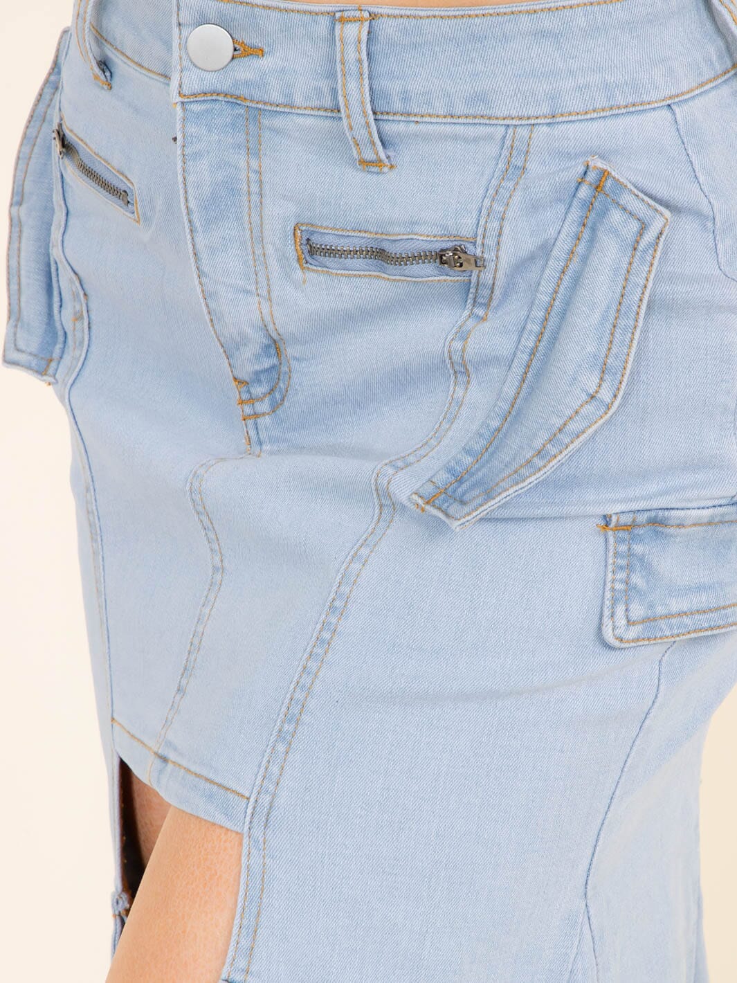 WOMEN'S BUTTON CLOSURE HIGH-LOW DENIM MAXI SKIRT