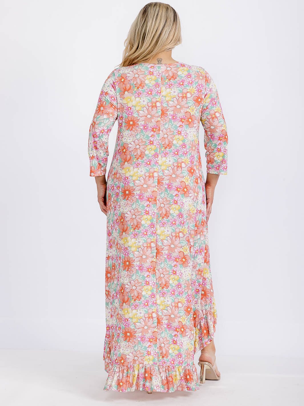 PLUS SIZE 3/4 SLEEVE FRONT POCKETS FLORAL RUFFLE BOTTOM HEM MAXI DRESS