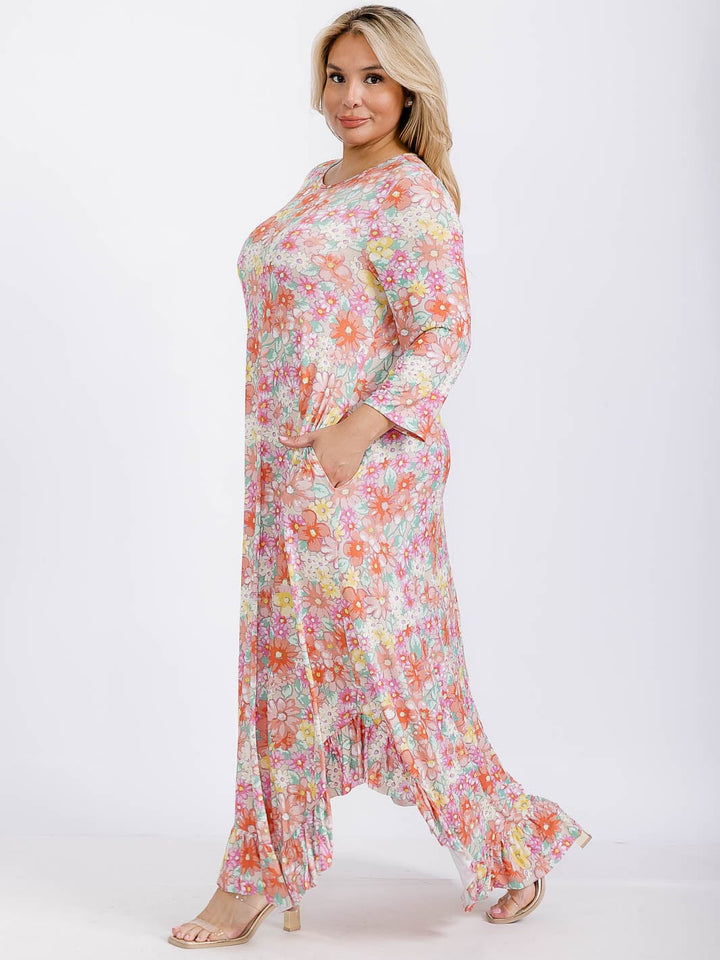 PLUS SIZE 3/4 SLEEVE FRONT POCKETS FLORAL RUFFLE BOTTOM HEM MAXI DRESS