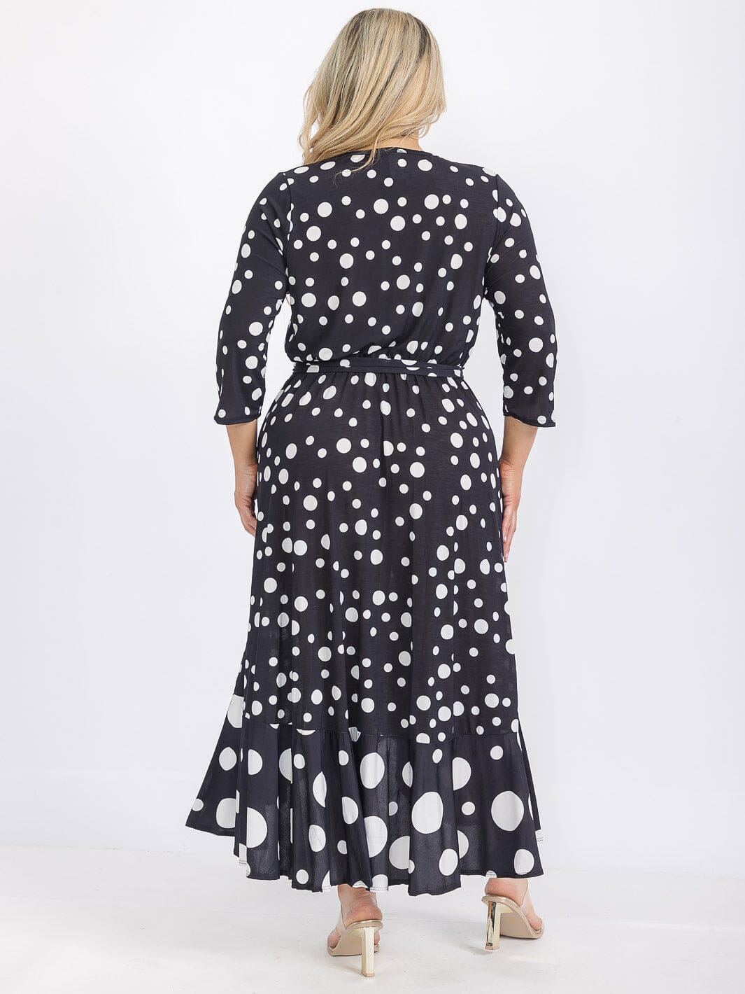 PLUS SIZE 3/4 SLEEVE FRONT POCKETS ELASTIC WAIST POLKA DOTS MAXI DRESS