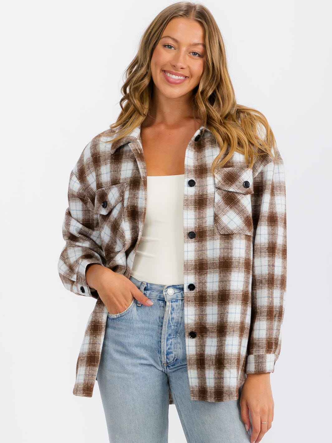 WOMEN'S LONG SLEEVE BUTTON UP FRONT POCKETS PLAID OVERSIZE SHIRT