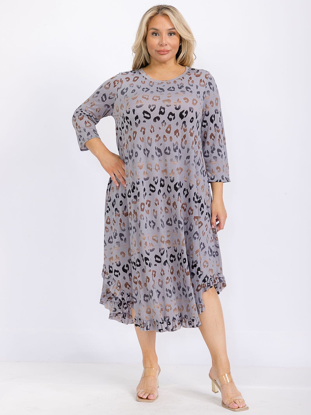 PLUS SIZE 3/4 SLEEVE FRONT POCKETS ANIMAL PRINT RUFFLE BOTTOM HEM MAXI DRESS