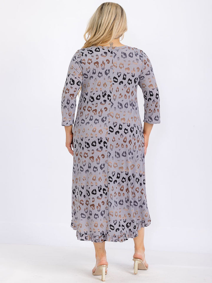 PLUS SIZE 3/4 SLEEVE FRONT POCKETS ANIMAL PRINT RUFFLE BOTTOM HEM MAXI DRESS