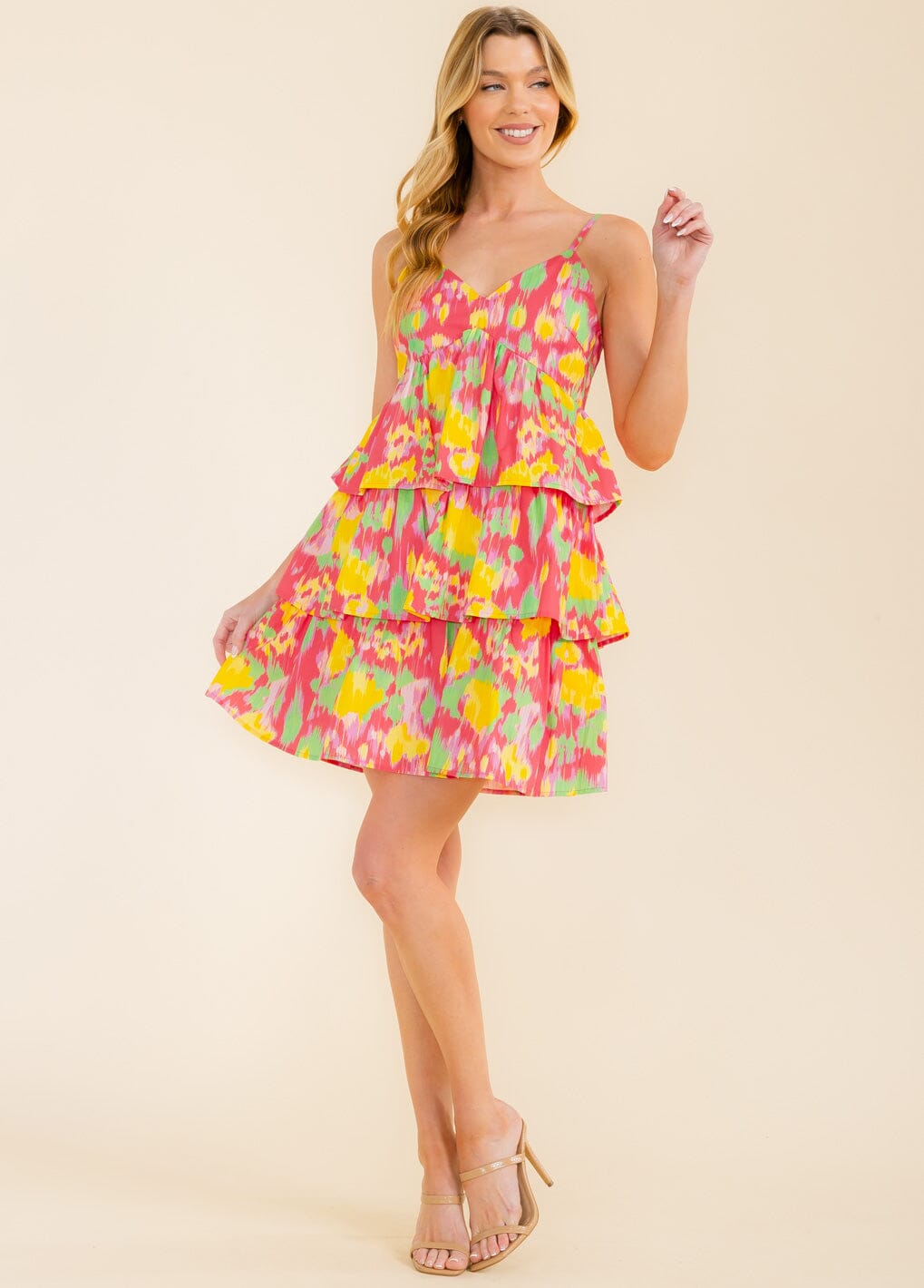 WOMEN'S SLEEVELESS V-NECK SMOCK TIERED MULTI PRINT MINI DRESS