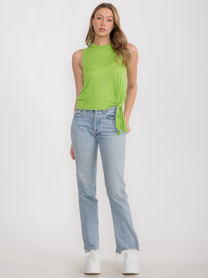 WOMEN'S SLEEVELESS BASIC SOLID TANK TOP