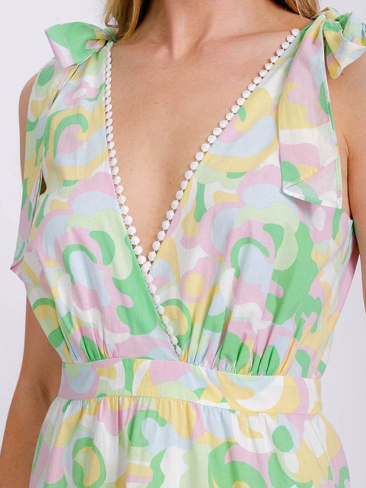 WOMEN'S SLEEVELESS V-NECK OPEN BACK MULTI PRINT MAXI DRESS