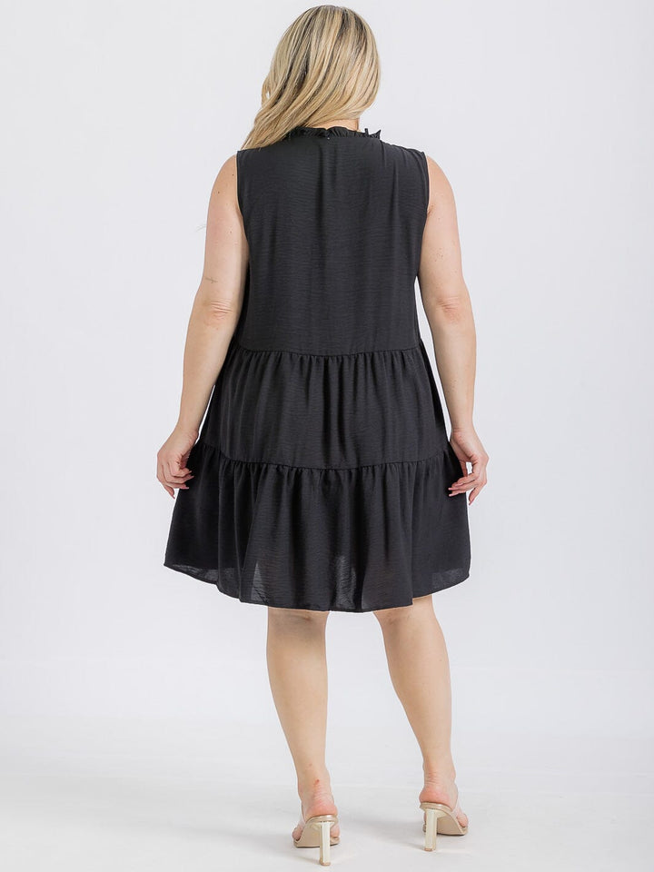 PLUS SIZE SLEEVELESS FRONT POCKETS TIERED TUNIC MINI DRESS