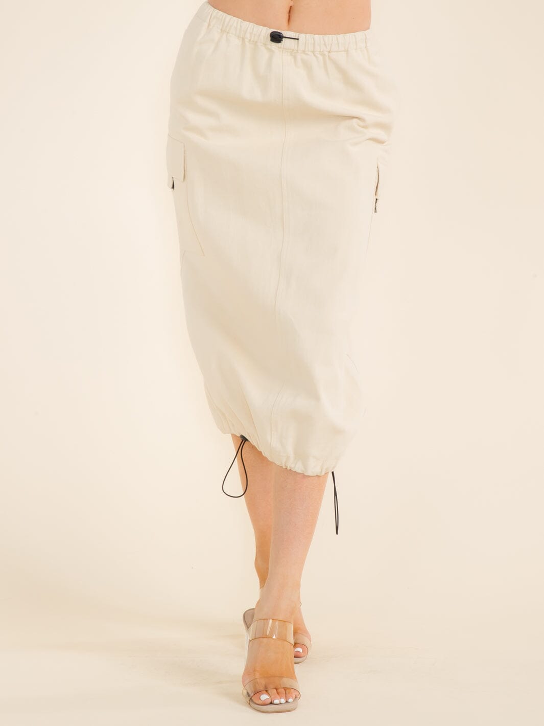 WOMEN'S ADJUSTABLE EDGE & WAIST CARGO POCKETS DENIM MIDI SKIRT