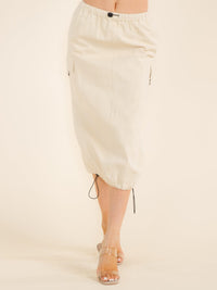 WOMEN'S ADJUSTABLE EDGE & WAIST CARGO POCKETS DENIM MIDI SKIRT