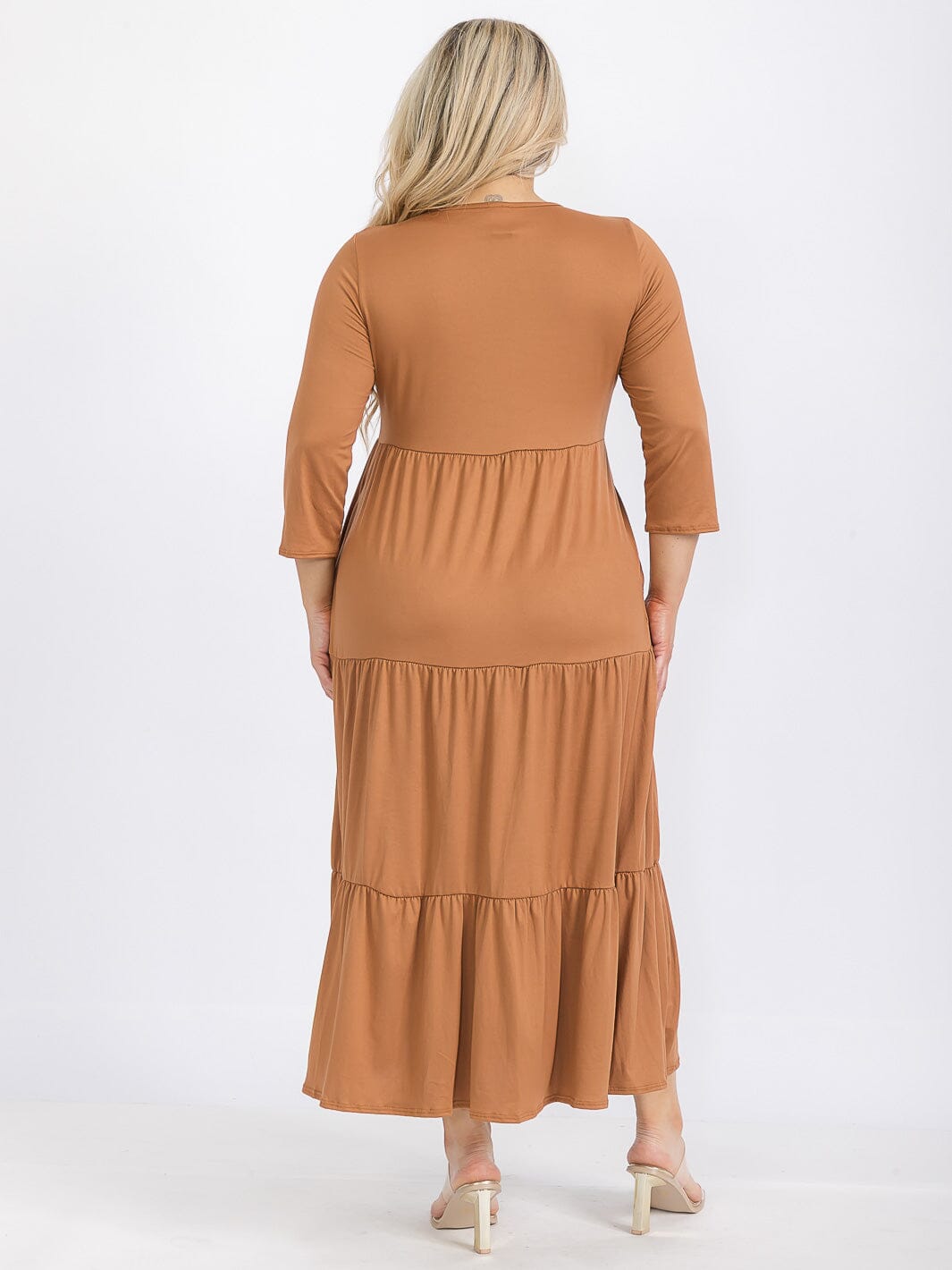 PLUS SIZE 3/4 SLEEVE FRONT POCKETS TIERED MAXI DRESS