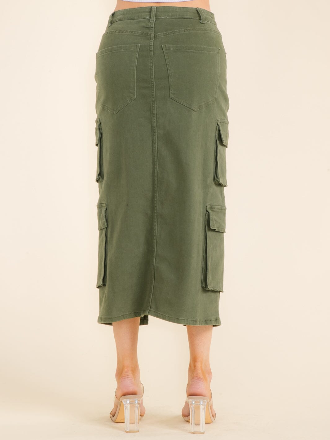 WOMEN'S BUTTON CLOSURE FRONT SLIT CARGO POCKETS DENIM MIDI SKIRT