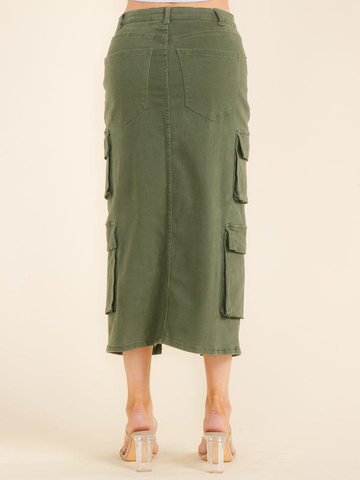 WOMEN'S BUTTON CLOSURE FRONT SLIT CARGO POCKETS DENIM MIDI SKIRT