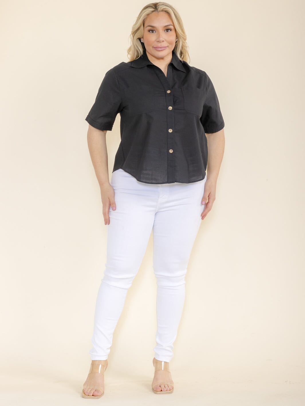PLUS SIZE SHORT SLEEVE BUTTON UP FRONT POCKET TOP