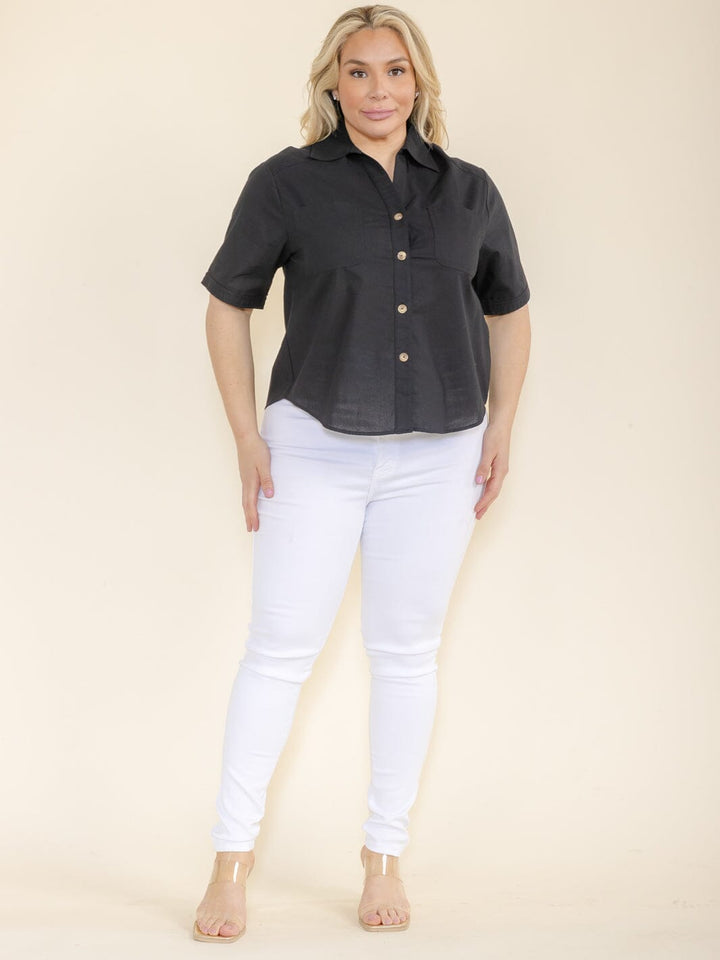 PLUS SIZE SHORT SLEEVE BUTTON UP FRONT POCKET TOP