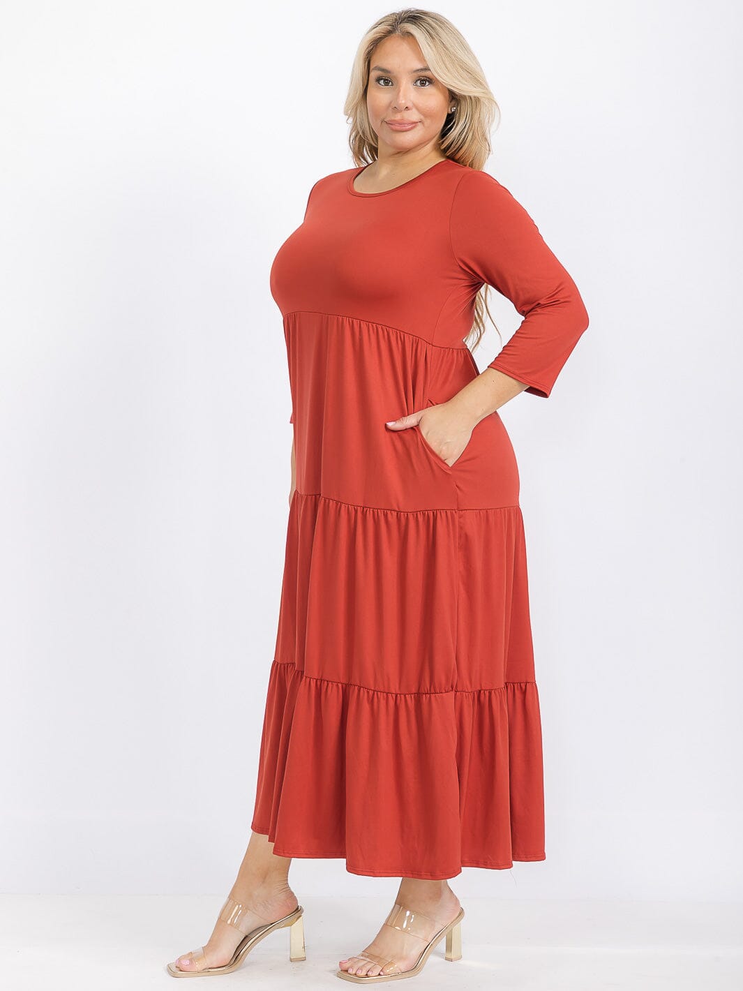 PLUS SIZE 3/4 SLEEVE FRONT POCKETS TIERED MAXI DRESS