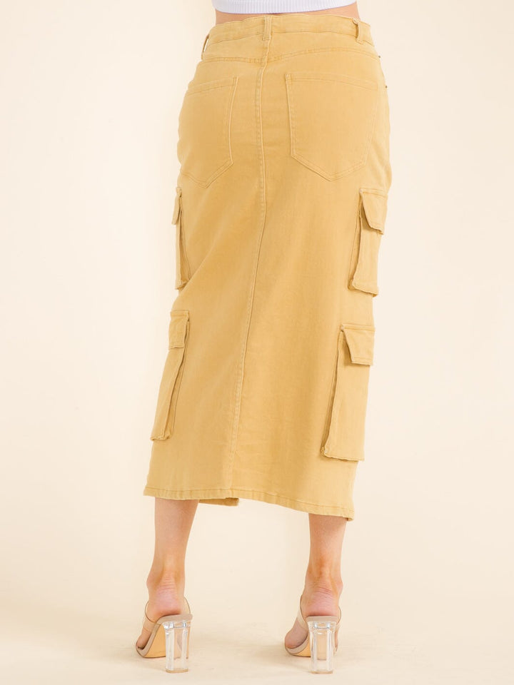 WOMEN'S BUTTON CLOSURE FRONT SLIT CARGO POCKETS DENIM MIDI SKIRT