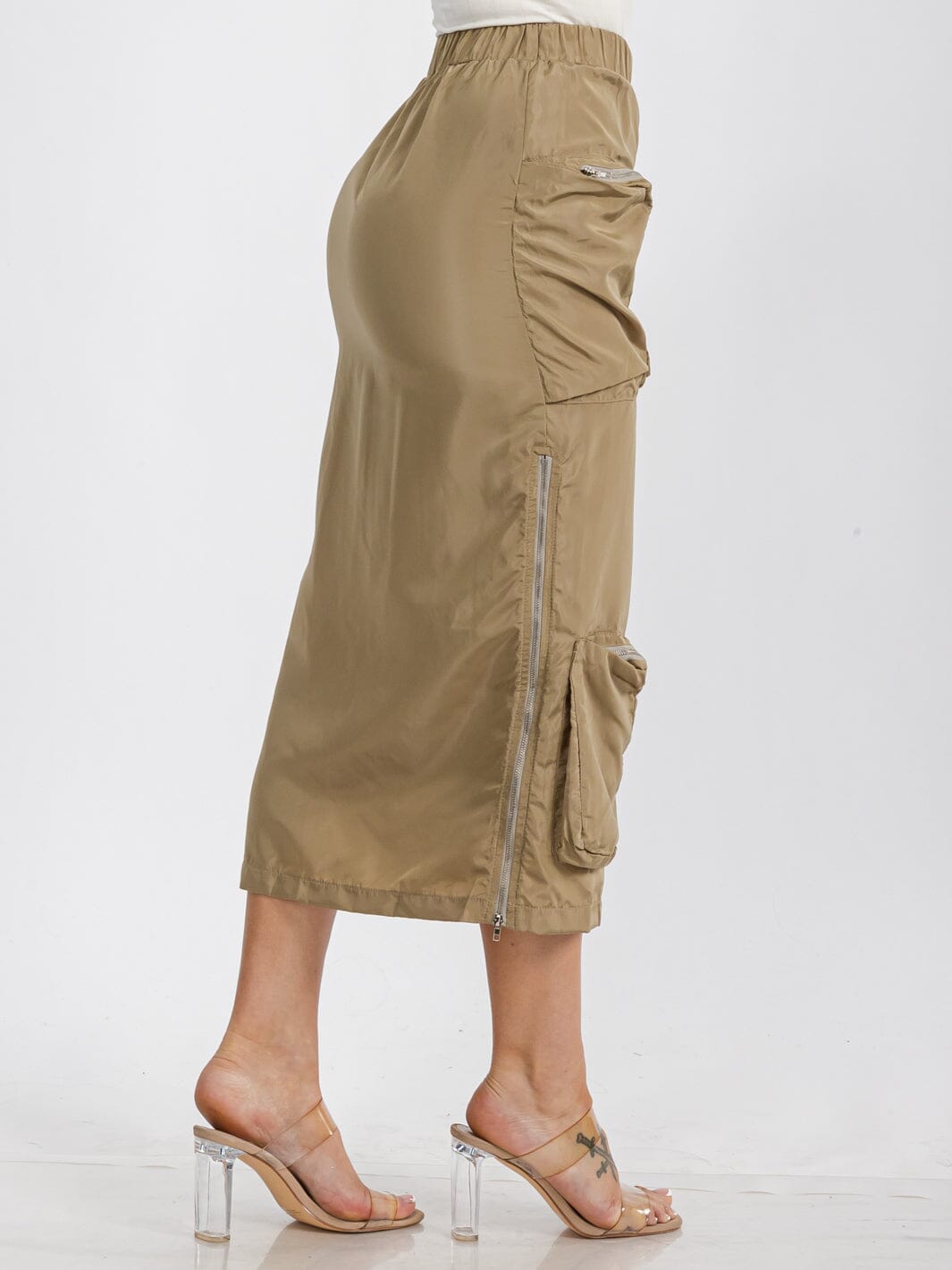 WOMEN'S ELASTIC WAIST ZIP UP FRONT CARGO POCKETS MIDI SKIRT