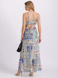 WOMEN'S SLEEVELESS V-NECK ELASTIC WAIST TIERED OPEN BACK MULTI PRINT MAXI DRESS