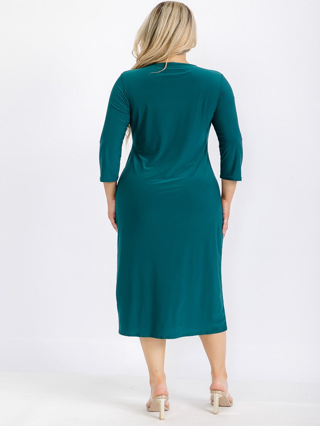 PLUS SIZE 3/4 SLEEVE SOLID MIDI DRESS