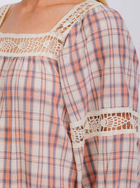 WOMEN'S LONG SLEEVE SQUARE NECK PLAID CROCHET TRIM BLOUSE