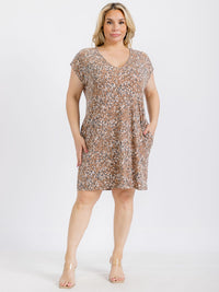 PLUS SIZE SHORT SLEEVE V-NECK ANIMAL PRINT FRONT POCKETS TUNIC MINI DRESS