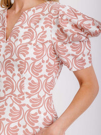 WOMEN'S SHORT RUFFLE SLEEVE V-NECK MULTI PRINT BLOUSE