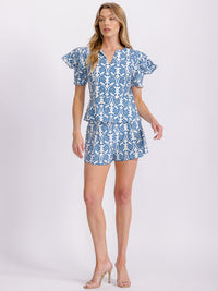WOMEN'S SHORT RUFFLE SLEEVE V-NECK MULTI PRINT BLOUSE