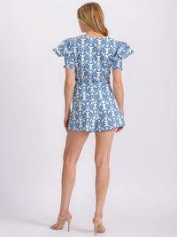 WOMEN'S SHORT RUFFLE SLEEVE V-NECK MULTI PRINT BLOUSE