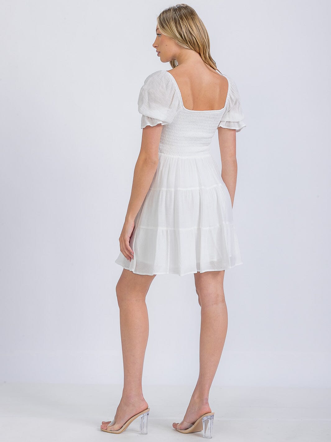 WOMEN'S SHORT SLEEVE SMOCKED TIERED MINI DRESS