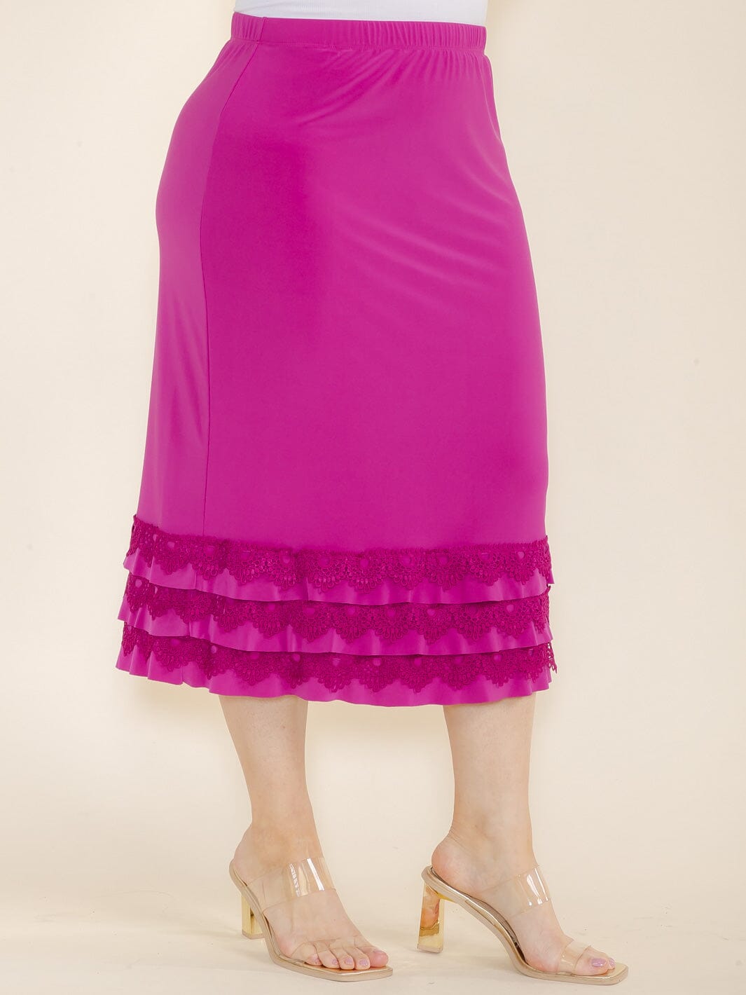 PLUS SIZE ELASTIC WAIST CROCHET BOTTOM HEM MIDI SKIRT