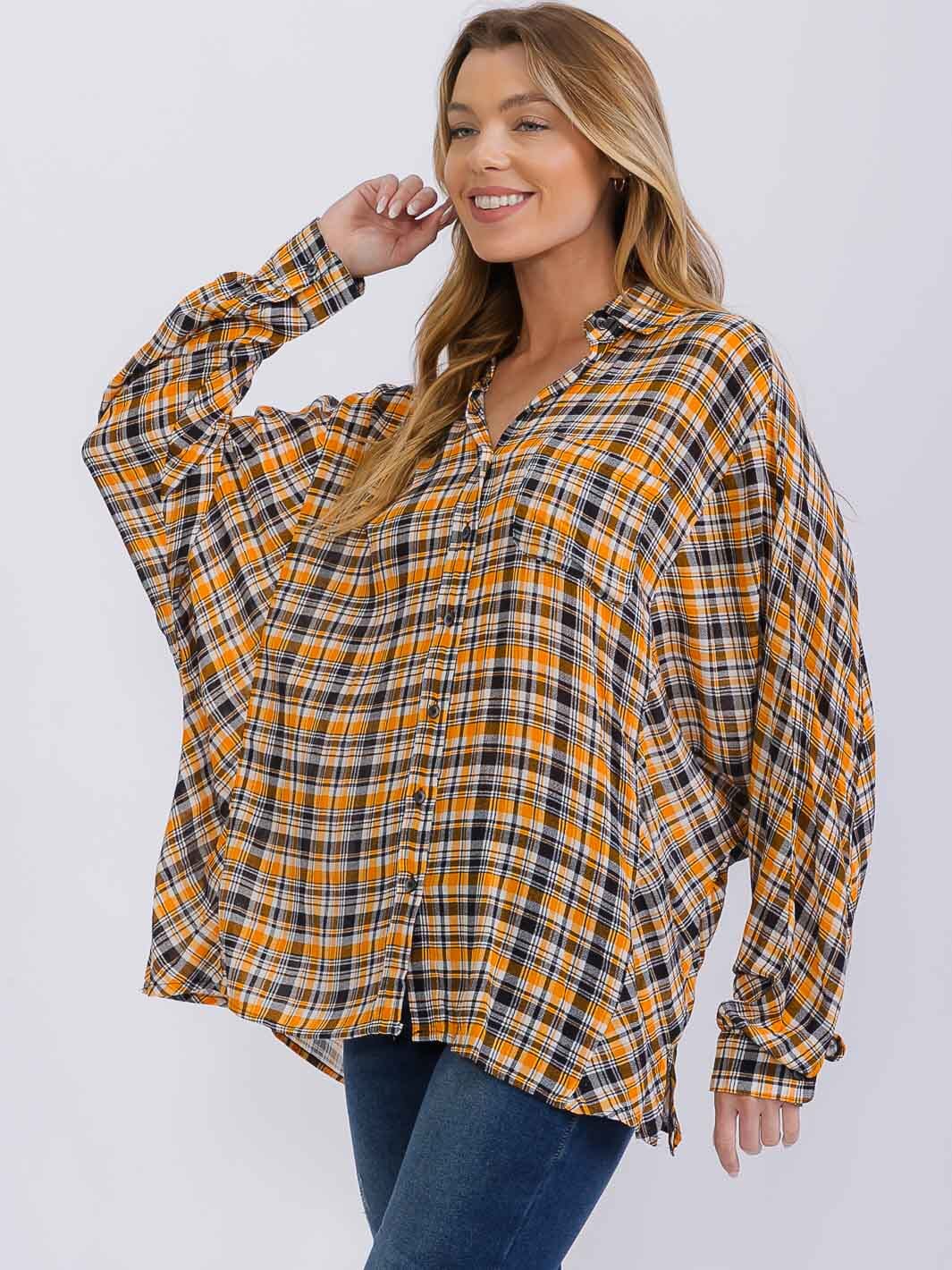WOMEN'S LONG SLEEVE BUTTON UP FRONT POCKETS PLAID OVERSIZED SHIRT