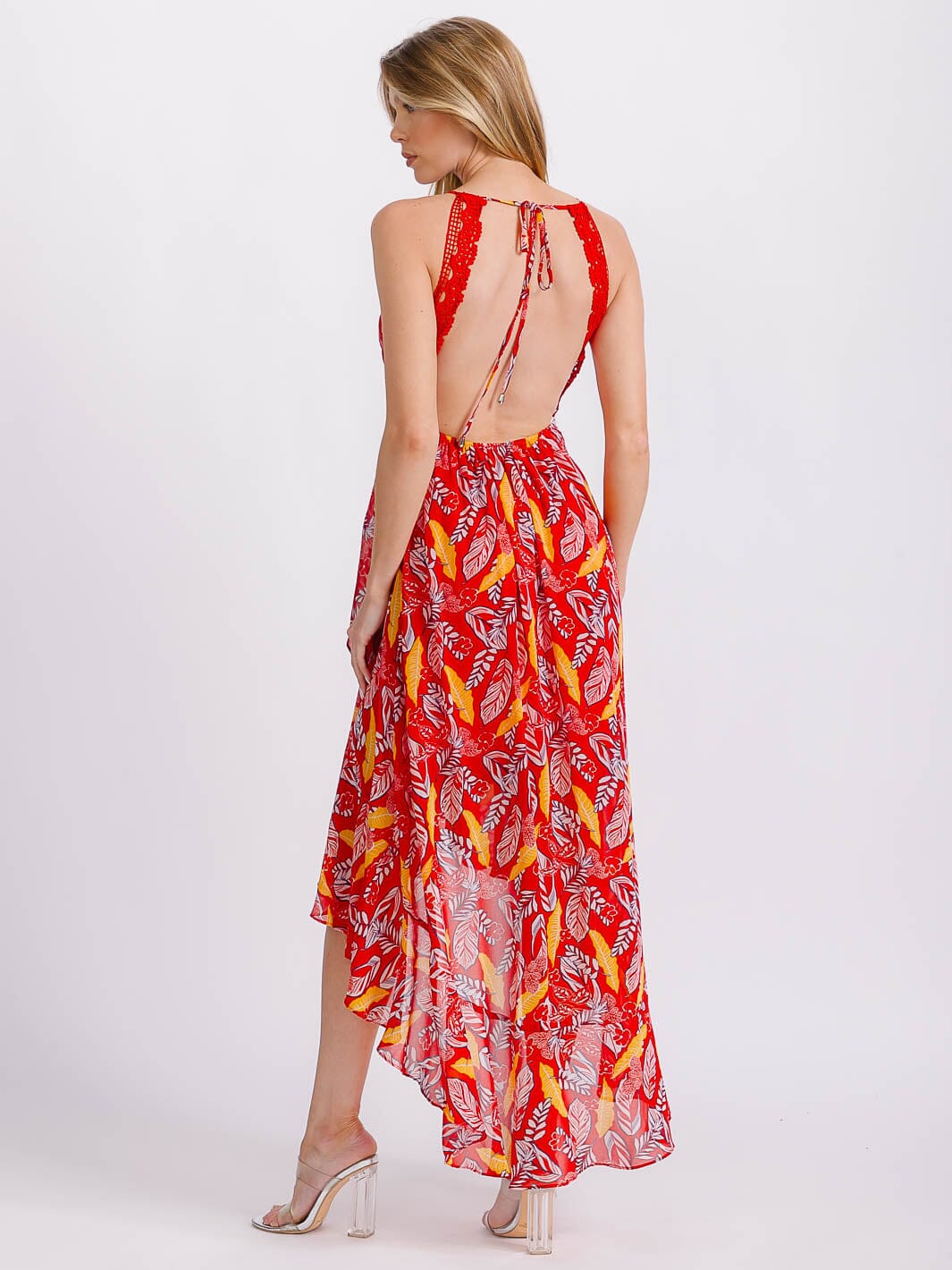 WOMEN'S SLEEVELESS V-NECK TRIM DETAILED OPEN BACK HIGH-LOW FLORAL MAXI DRESS