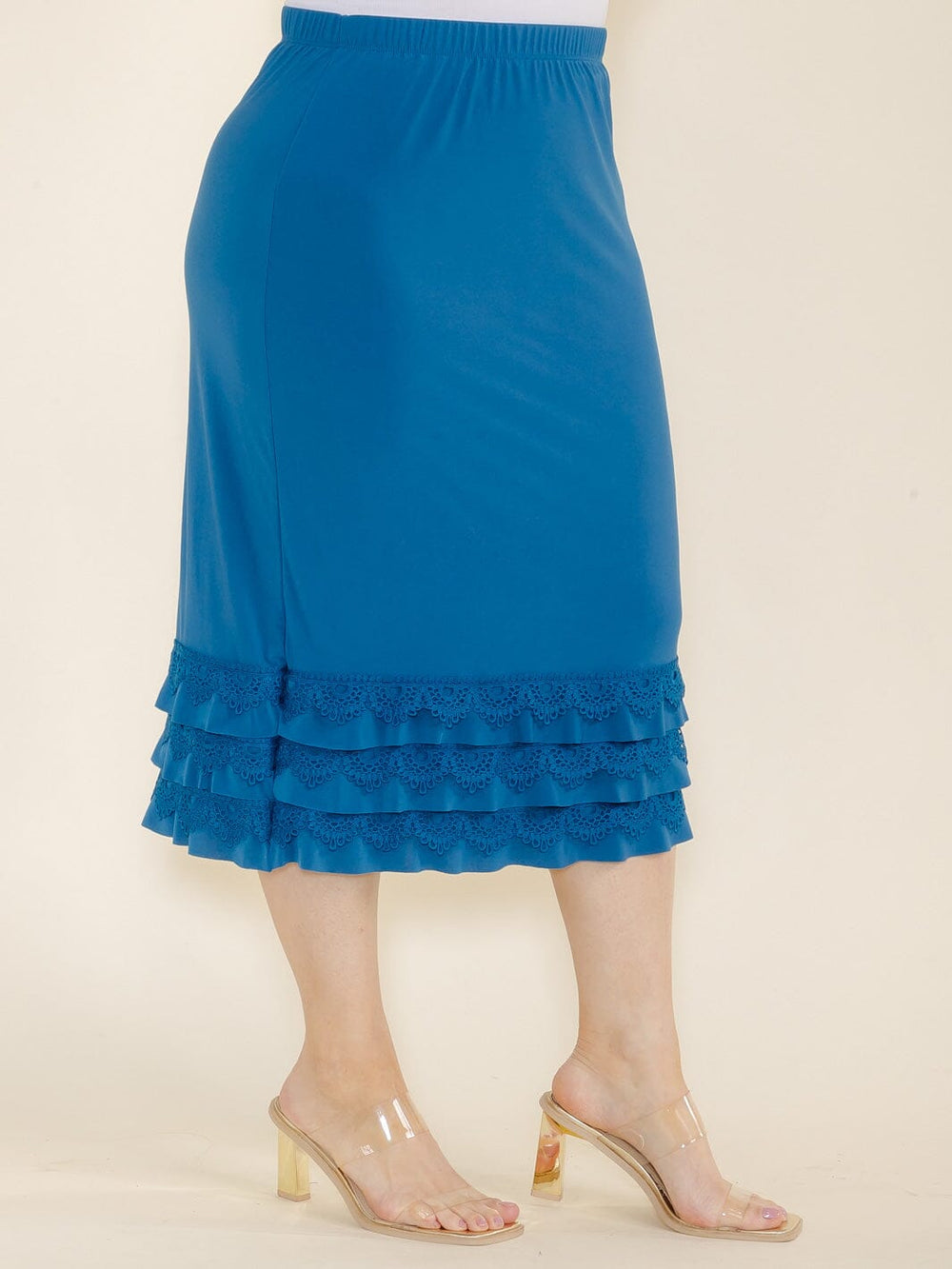 PLUS SIZE ELASTIC WAIST CROCHET BOTTOM HEM MIDI SKIRT