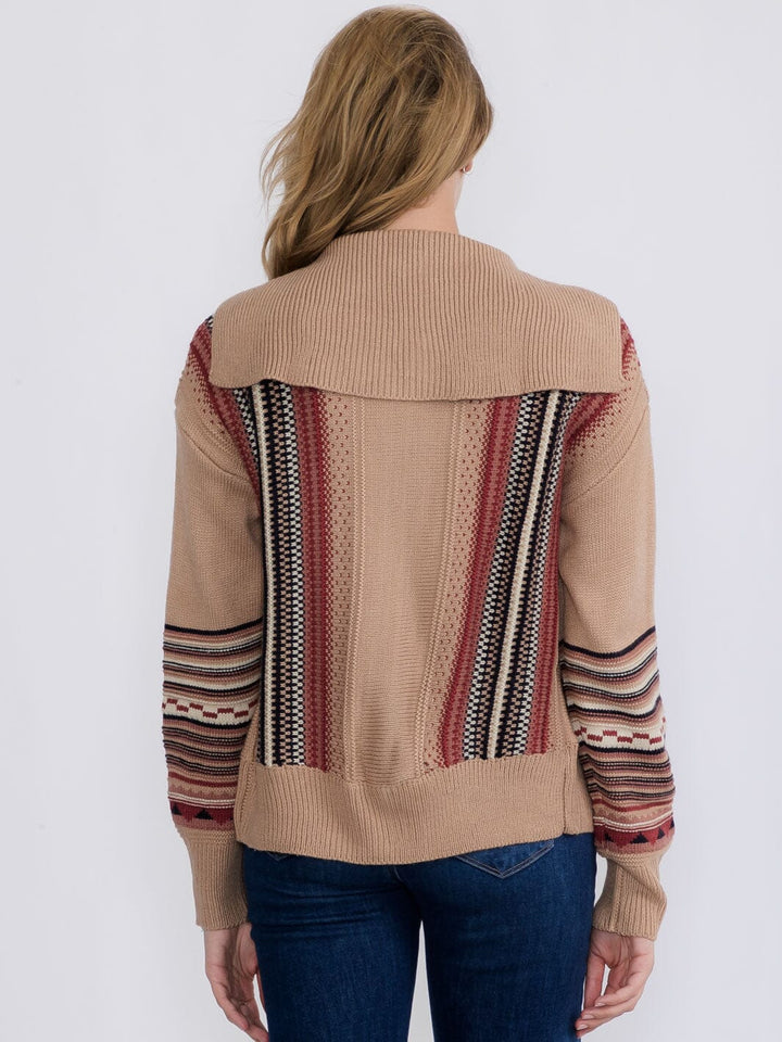 WOMEN'S LONG SLEEVE ZIPPER CLOSURE MULTI PRINT CARDIGAN SWEATER