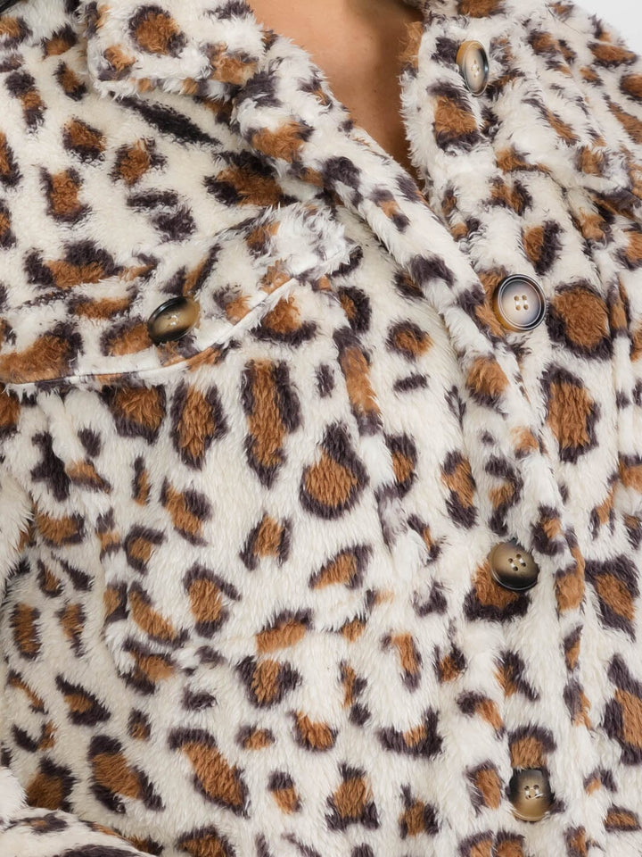 WOMEN'S LONG SLEEVES BUTTON CLOSURE FRONT POCKETS ANIMAL PRINT SHERPA JACKET