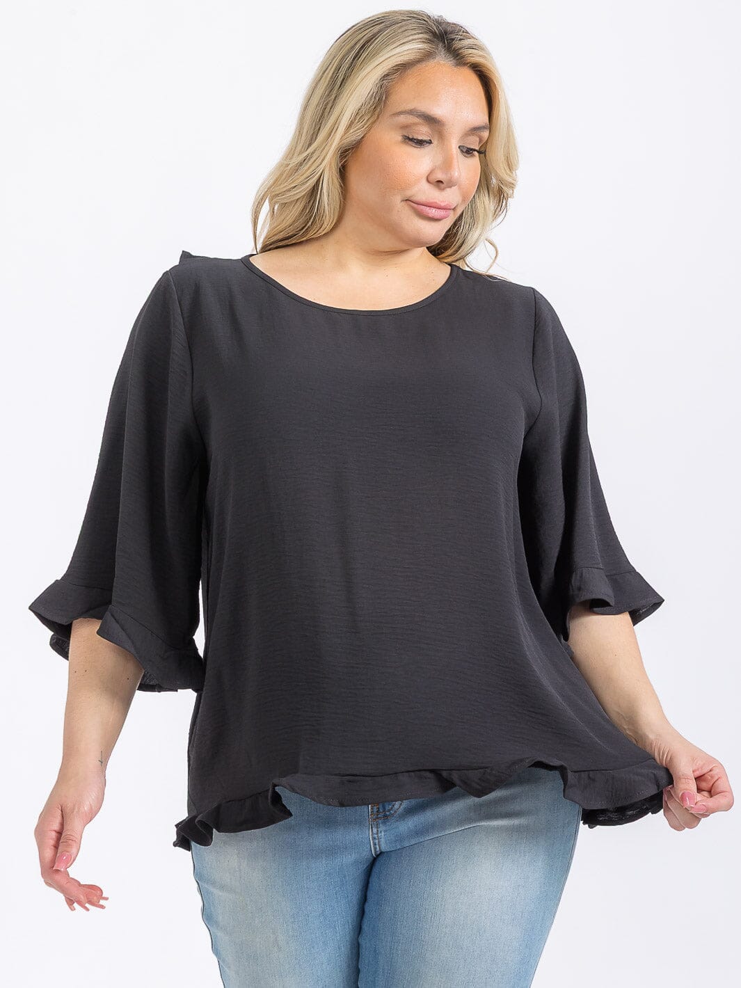 PLUS SIZE SHORT SLEEVE BACK RUFFLE TUNIC BLOUSE