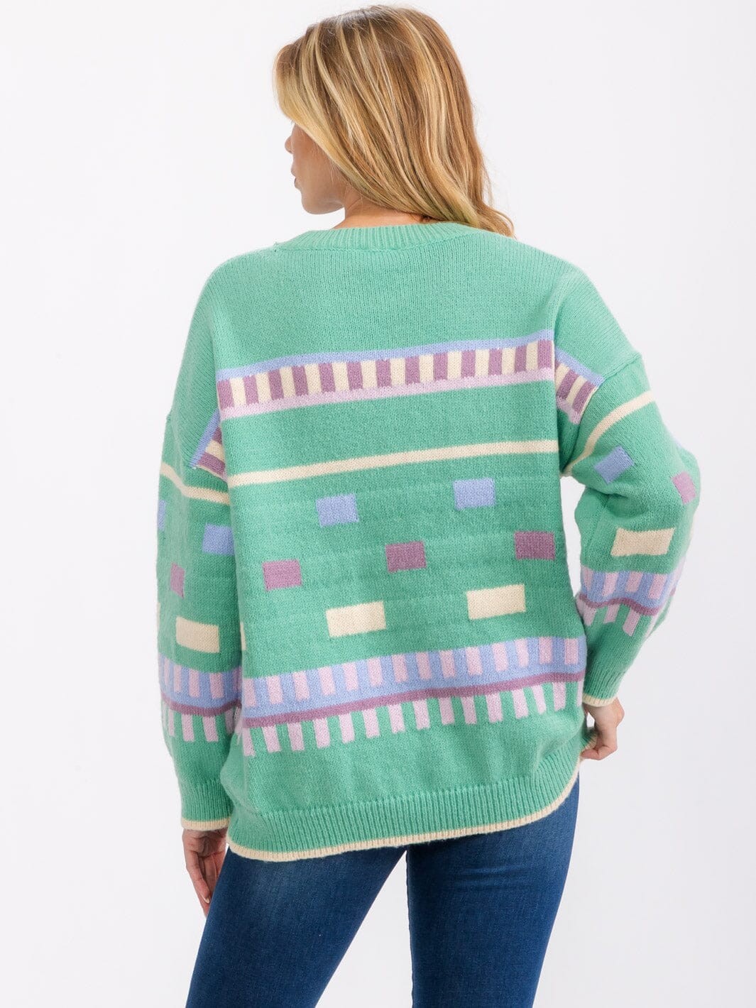 WOMENS LONG SLEEVE PULLOVER GRAPHIC SWEATER