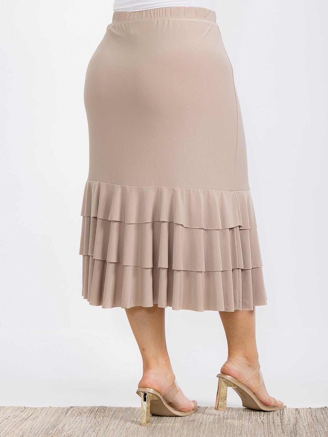 PLUS SIZE ELASTIC WAIST RUFFLE TIERED BOTTOM HEM MIDI SKIRT