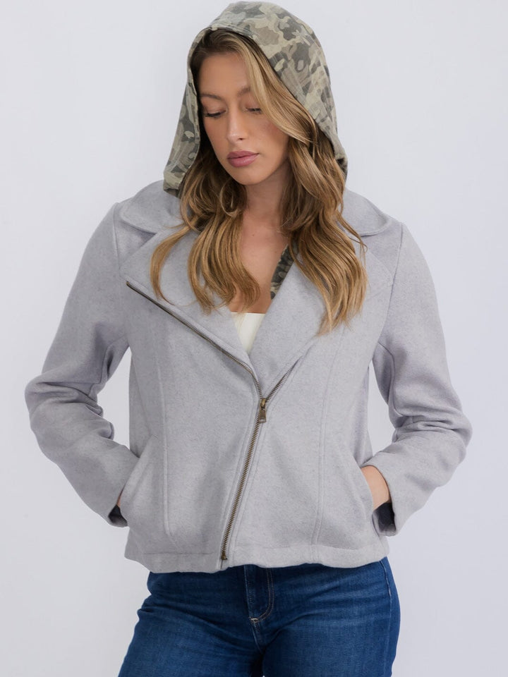 WOMEN'S LONG SLEEVE ZIP UP FRONT POCKETS CAMO PRINT HOODED JACKET