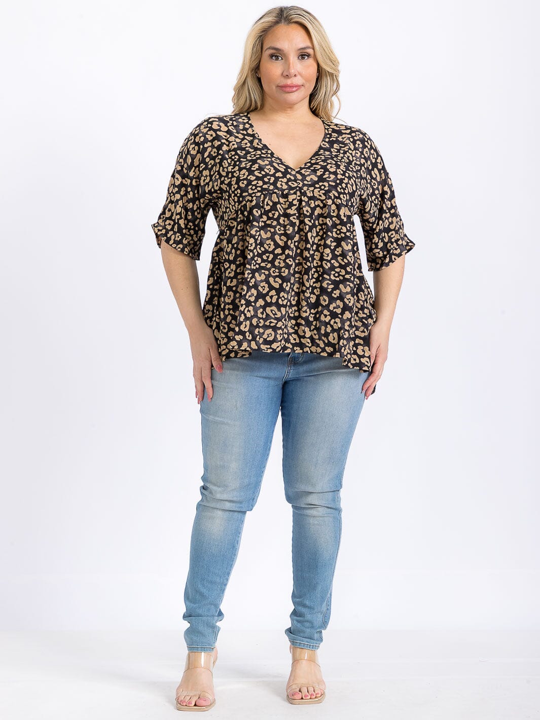 PLUS SIZE SHORT SLEEVE V-NECK ANIMAL PRINT HIGH-LOW BLOUSE