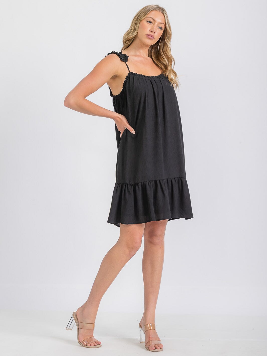 WOMEN'S SLEEVELESS TIERED WOVEN MINI DRESS