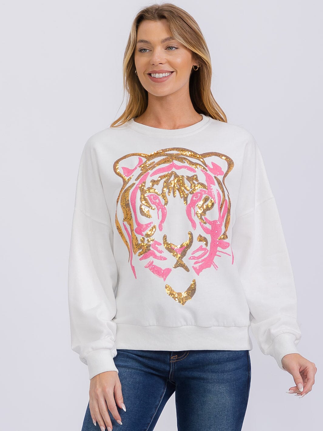 WOMEN'S LONG SLEEVE SEQUINS GRAPHIC PULLOVER SWEATER