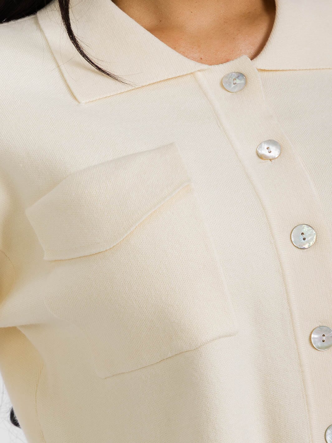 WOMEN'S LONG SLEEVE BUTTON UP FRONT POCKETS TOP