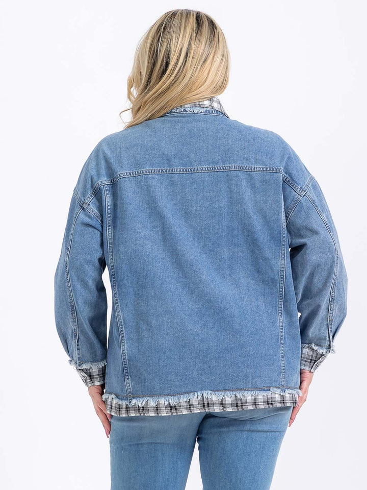 PLUS SIZE LONG SLEEVE BUTTON CLOSURE FRONT POCKETS DENIM JACKET