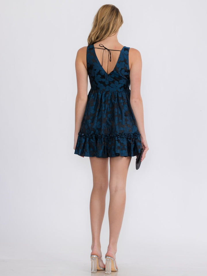 WOMEN'S SLEEVELESS V-NECK FLOWER DETAILED FIT & FLARE MINI DRESS