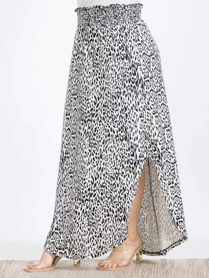 PLUS SIZE ELASTIC WAIST SIDE SLIT ANIMAL PRINT MAXI SKIRT