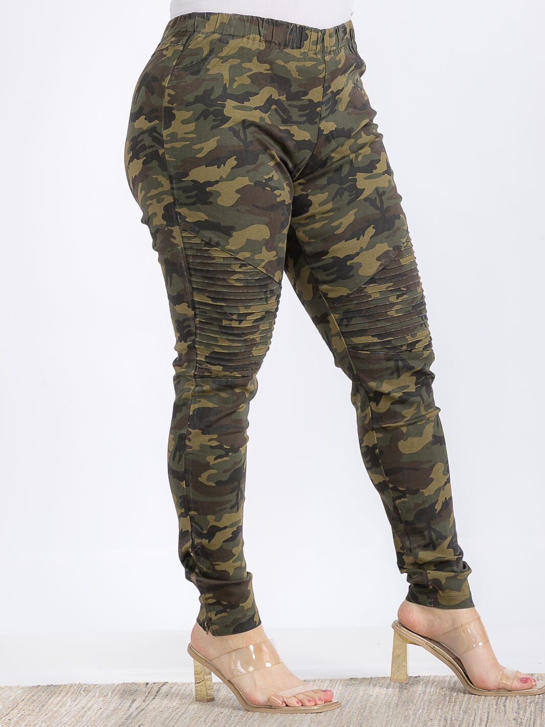 PLUS SIZE ELASTIC WAIST CAMO PRINT SKINNY PANTS