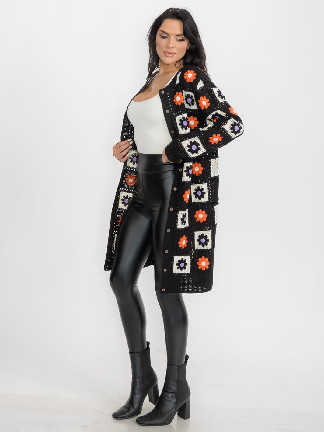 WOMEN'S LONG SLEEVES BUTTON CLOSURE KNIT FLORAL CARDIGAN