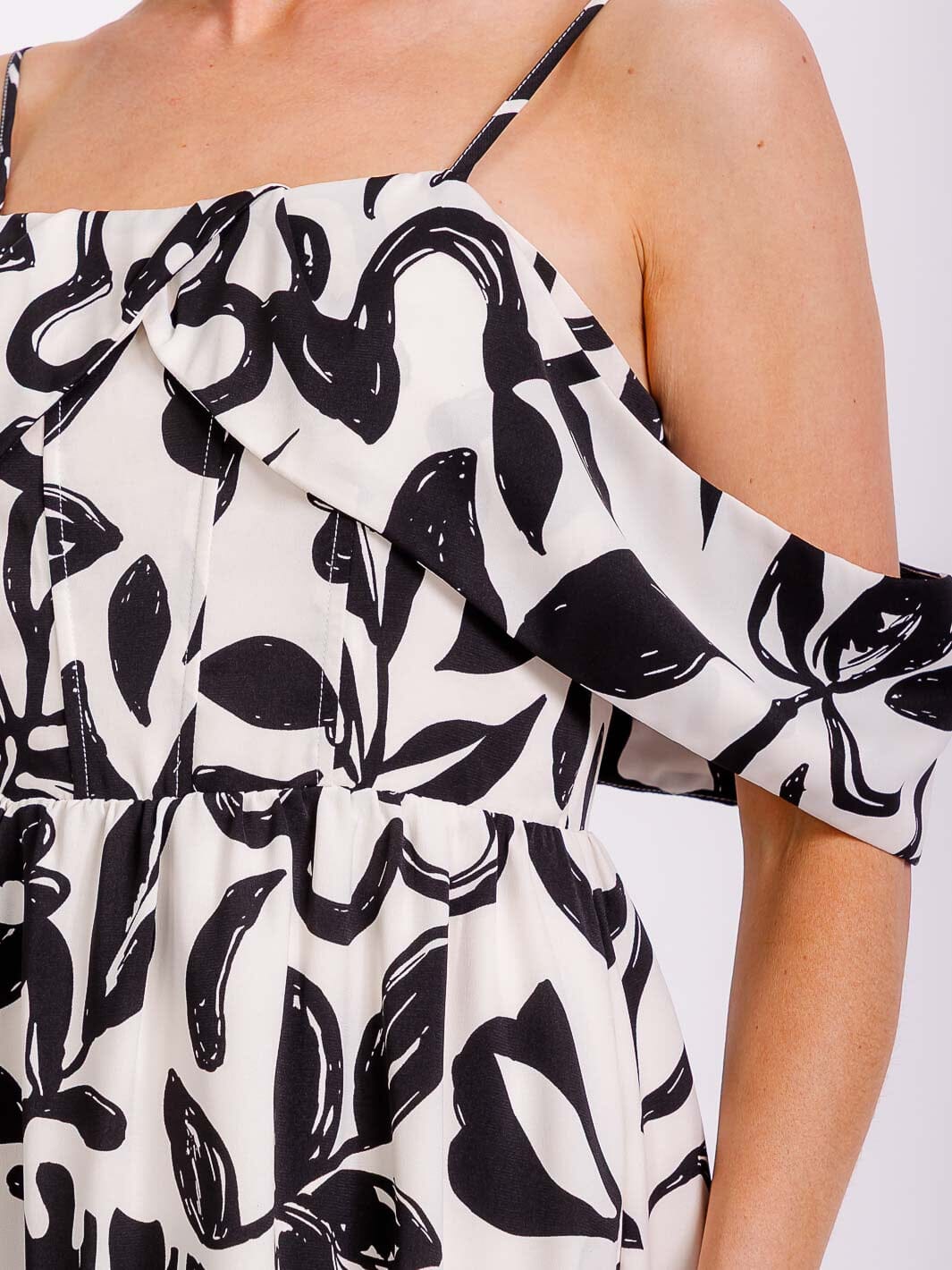 WOMEN'S SLEEVELESS OFF SHOULDER FIT & FLARE FLORAL MINI DRESS