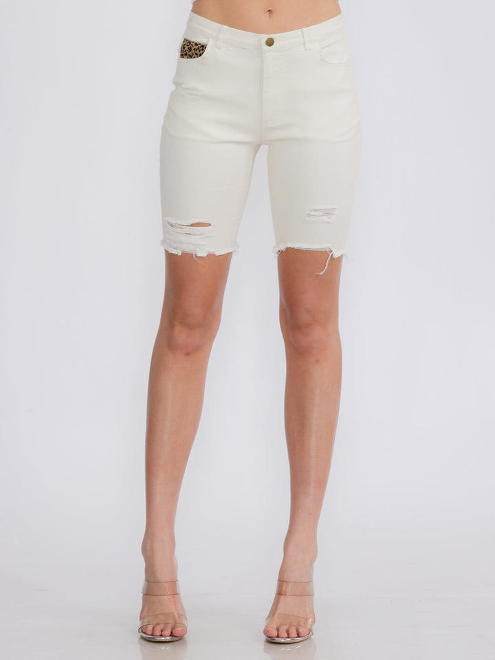 WOMEN'S BUTTON CLOSURE POCKETS DISTRESS STRETCH SHORTS